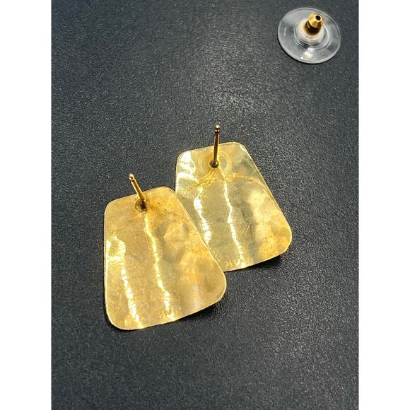 14k Yellow Gold Hammered Textured Organic Shape Artisan Earrings 2.1 grams - Picture 11 of 13